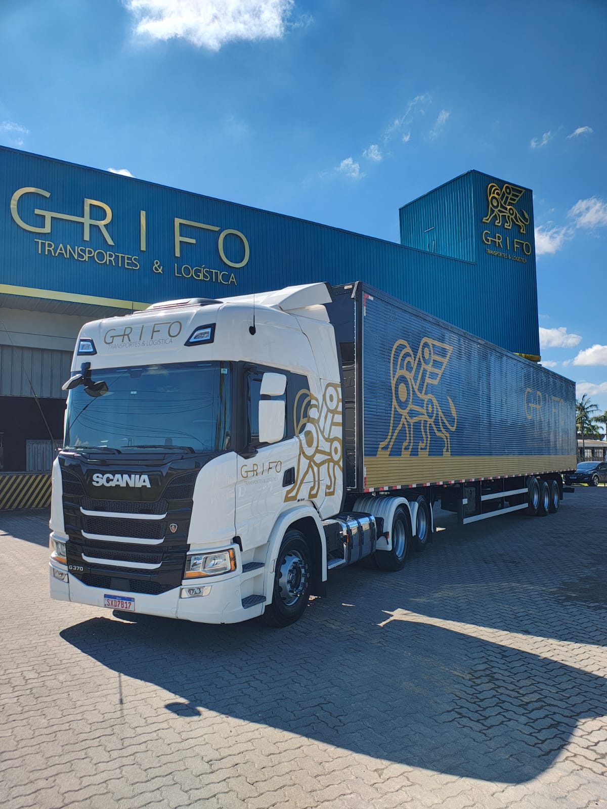 grifo-transportes-logistico-serviço3