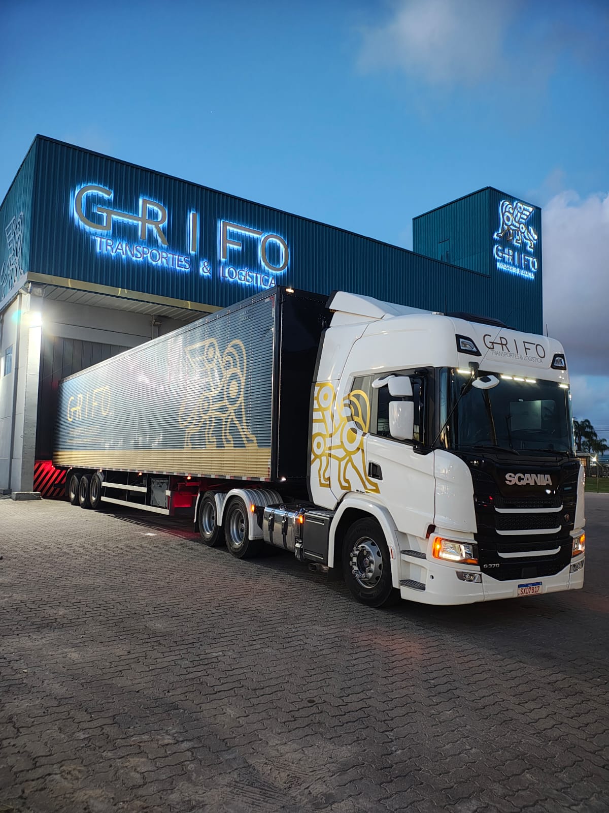 grifo-transportes-logistico-serviço2